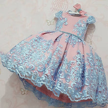Load image into Gallery viewer, princess dress